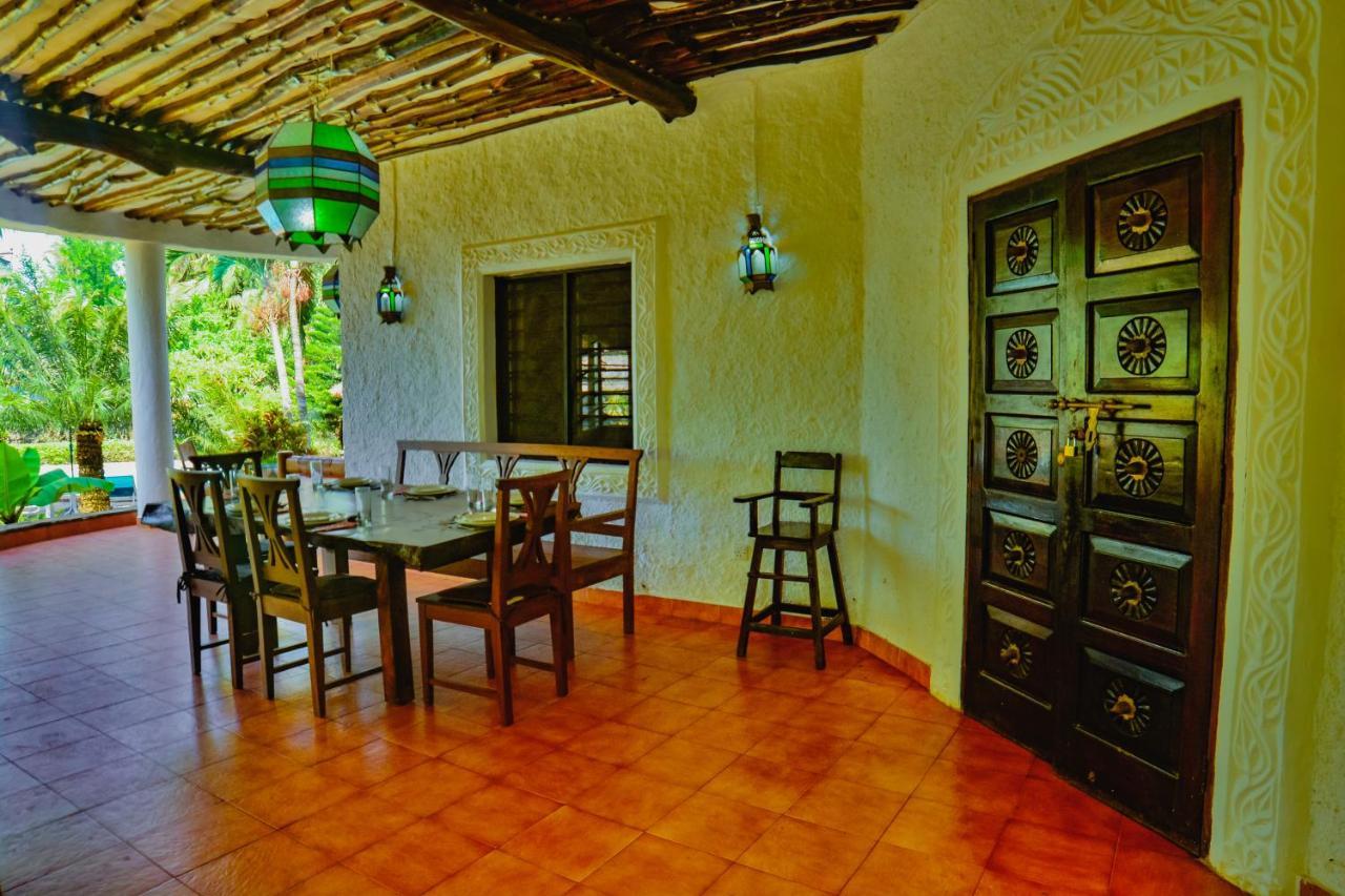 Bed and Breakfast Upani In Diani Diani Beach Zewnętrze zdjęcie