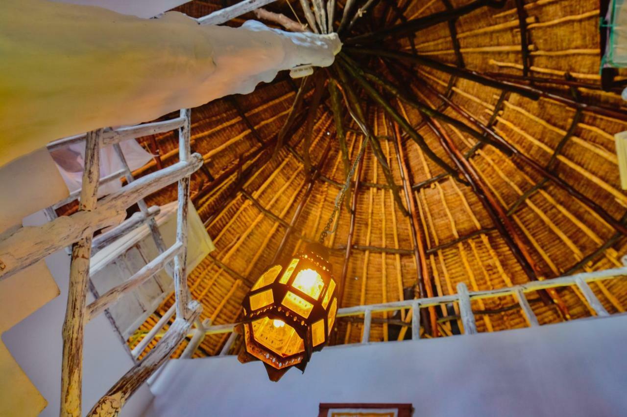 Bed and Breakfast Upani In Diani Diani Beach Zewnętrze zdjęcie